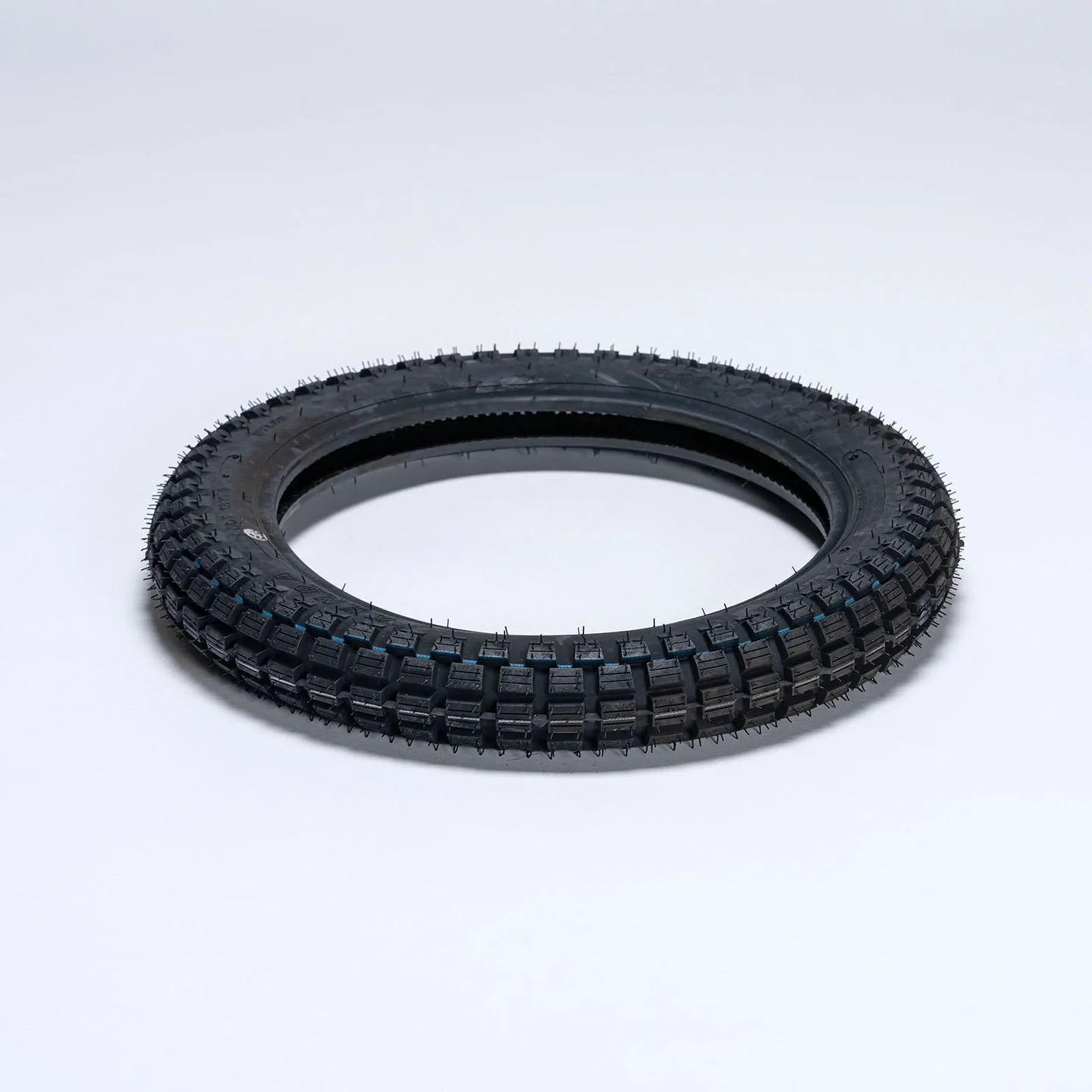 CAKE Makka Tire