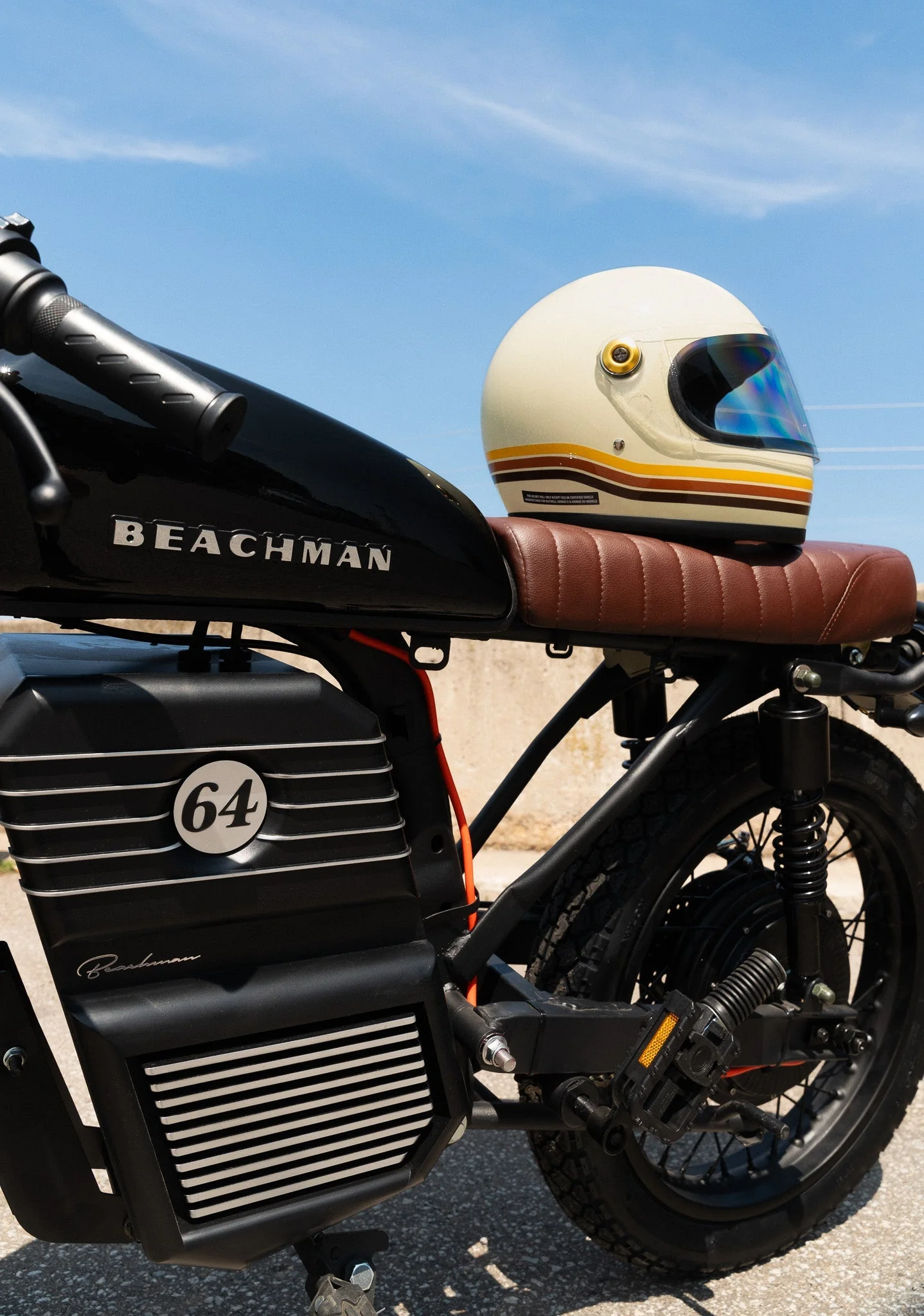 64 E-Bike - Image 14