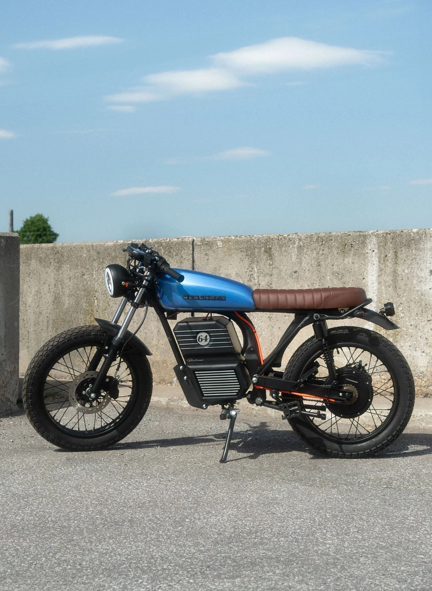 64 E-Bike - Image 7