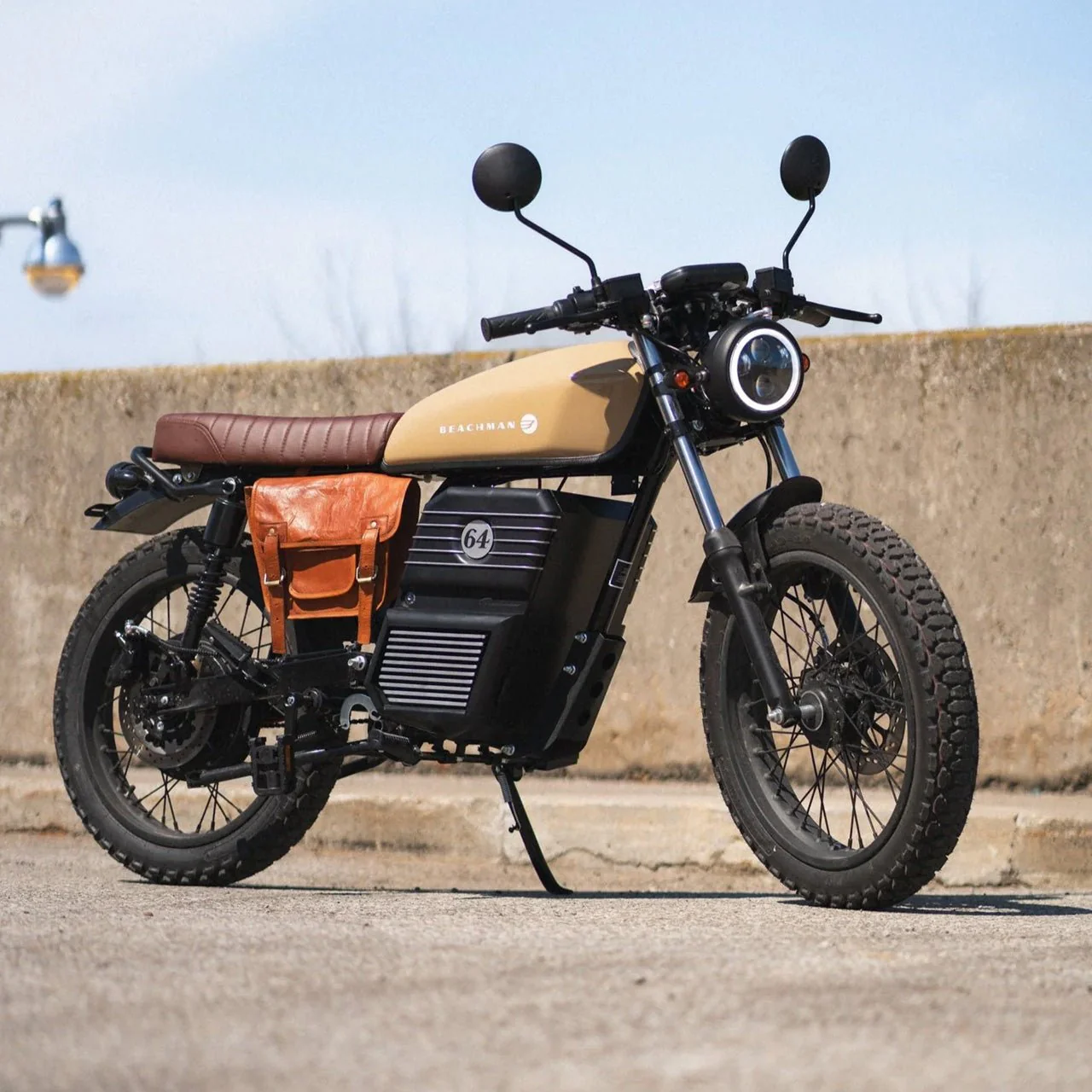 Beachman '64 Electric Bike - Image 13