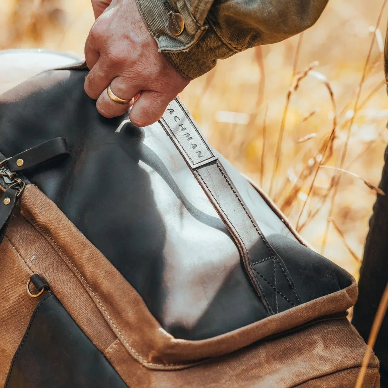 Beachman Traveler's Bag - Image 11