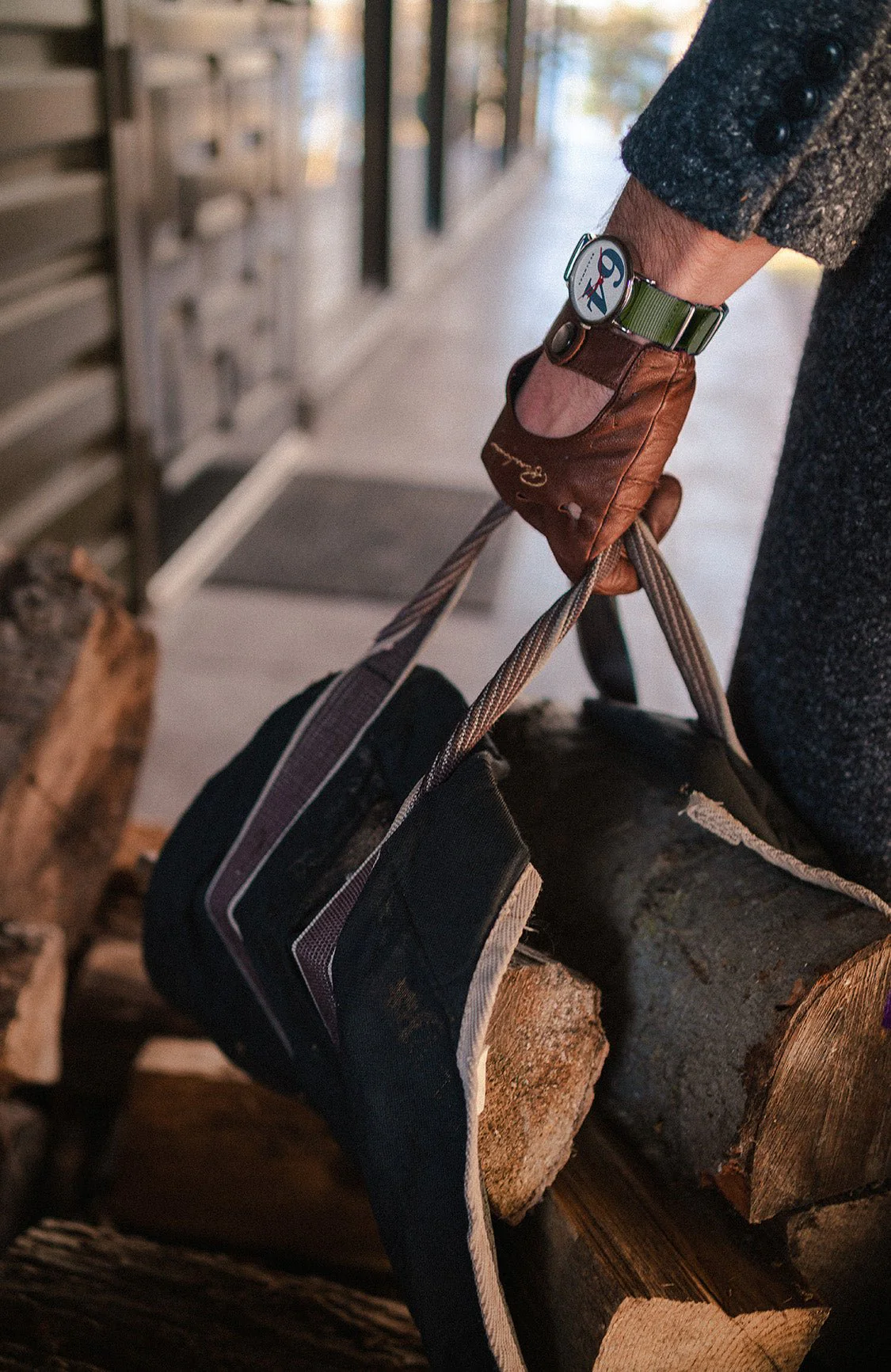 Leather Riding Gloves - Image 5