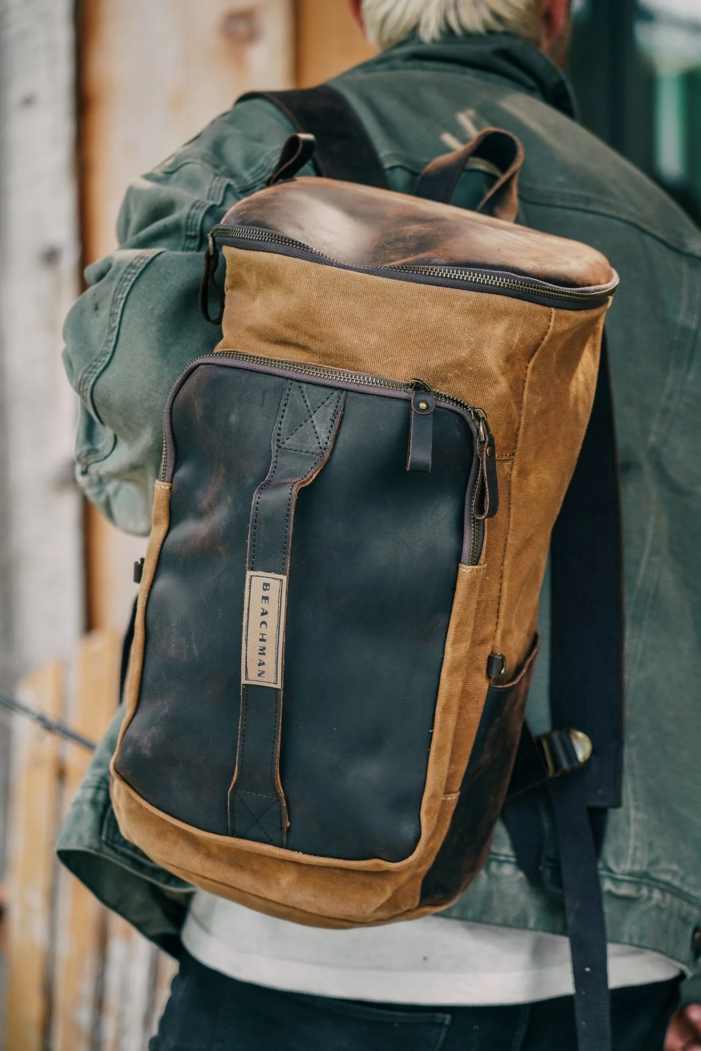 Traveler's Bag - Image 5